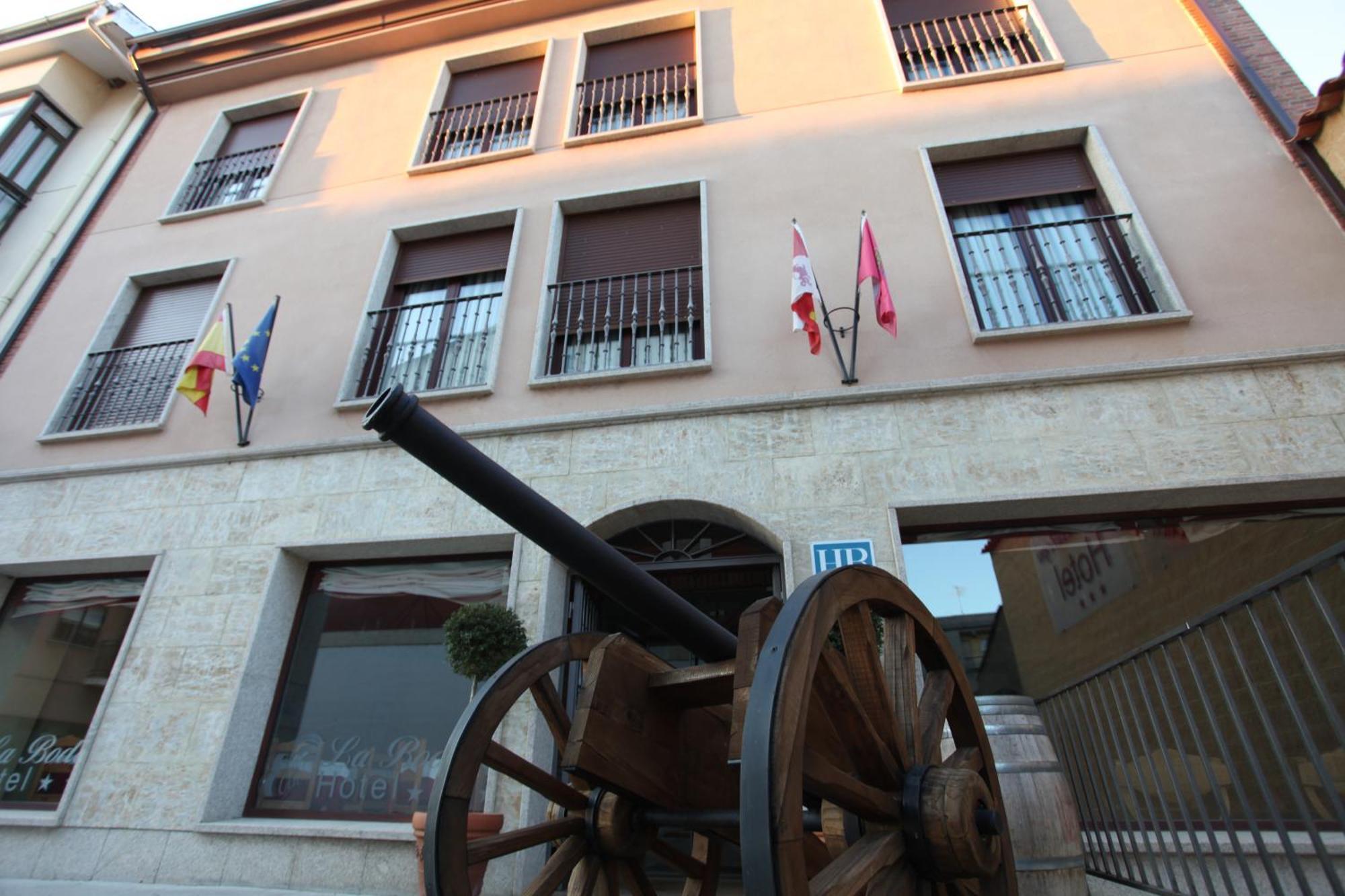 Hotel La Bodega Ciudad Rodrigo Exterior photo